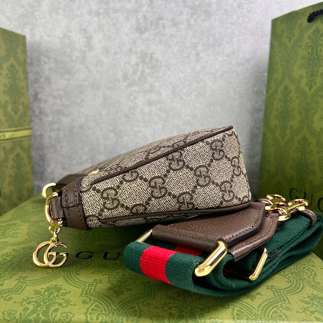 GUCCI Ophidia GG Shoulder Bag