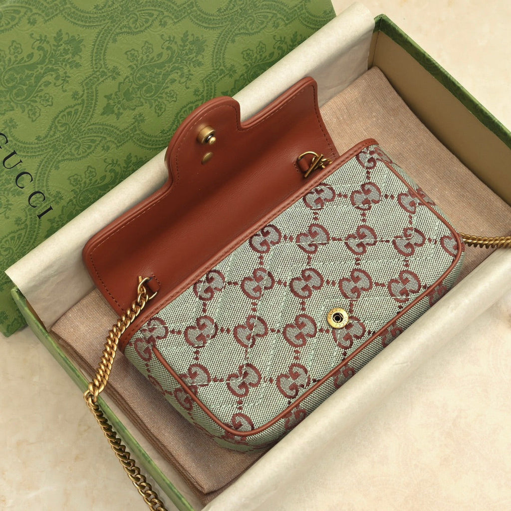 GUCCI GG Marmont Mini Bag