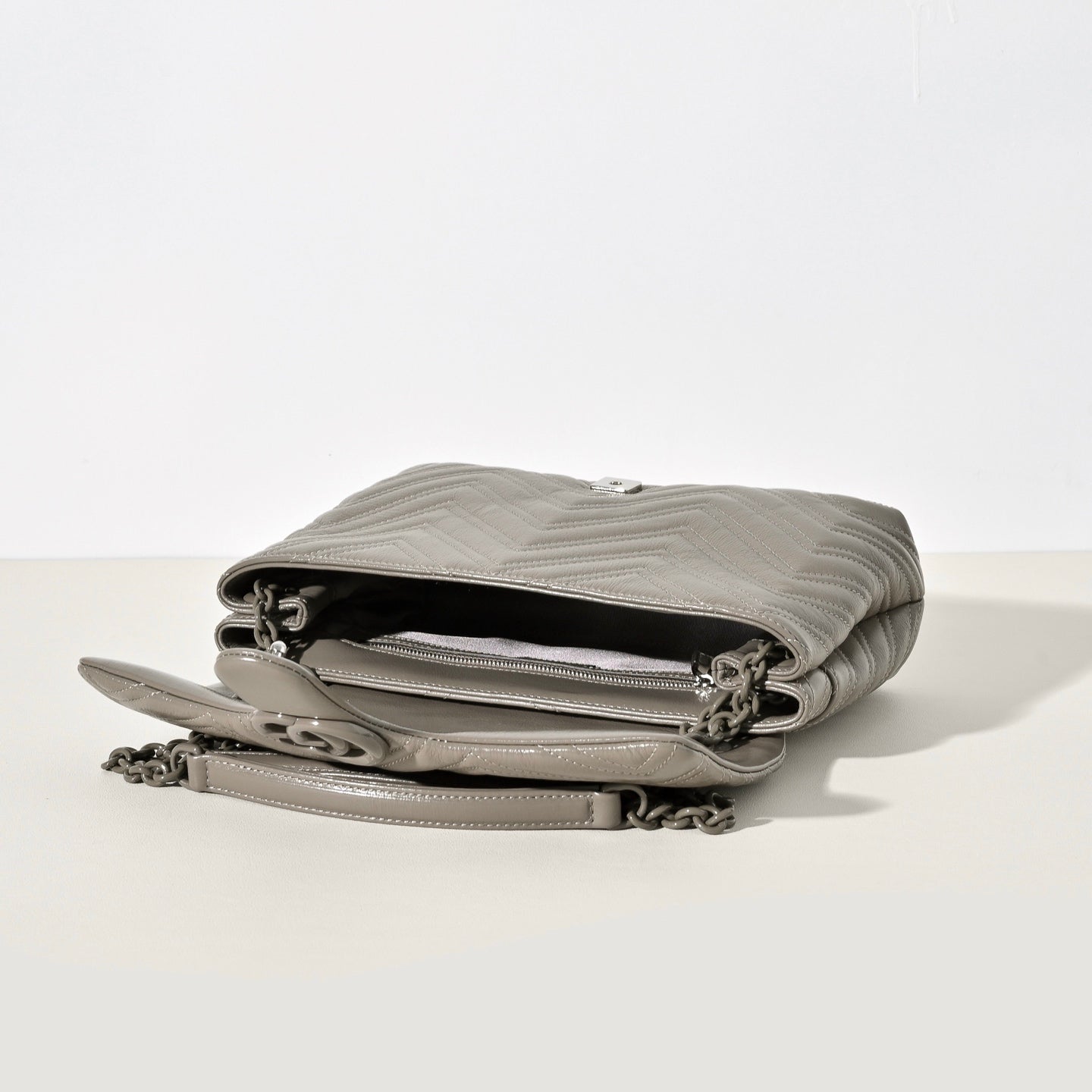 Gucci GG Marmont Pleated Calfskin Shoulder Bag