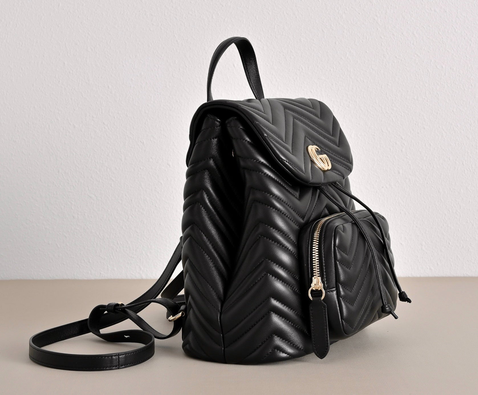 Gucci GG Marmont Backpack – 861878