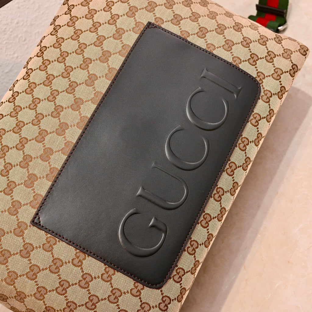 Gucci GG Canvas Large Top Handle Crossbody Bag – 821616