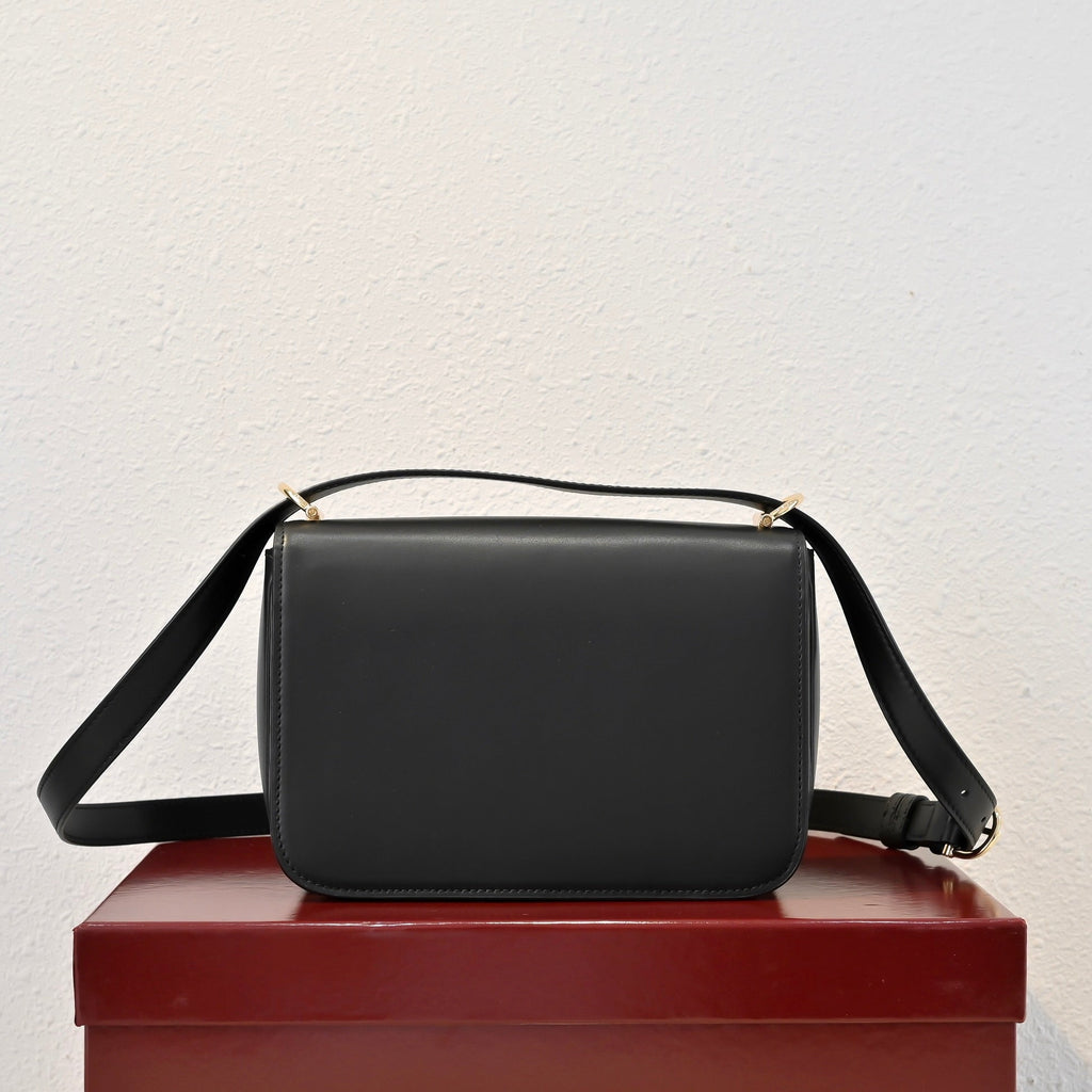 Gucci Sienna Shoulder Bag – 846705