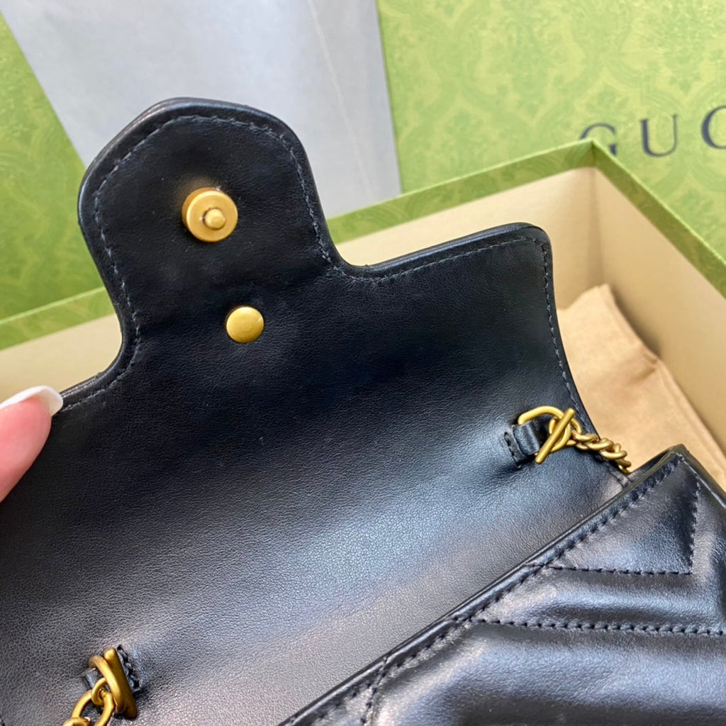 Gucci GG Marmont Mini Shoulder Bag – 476433