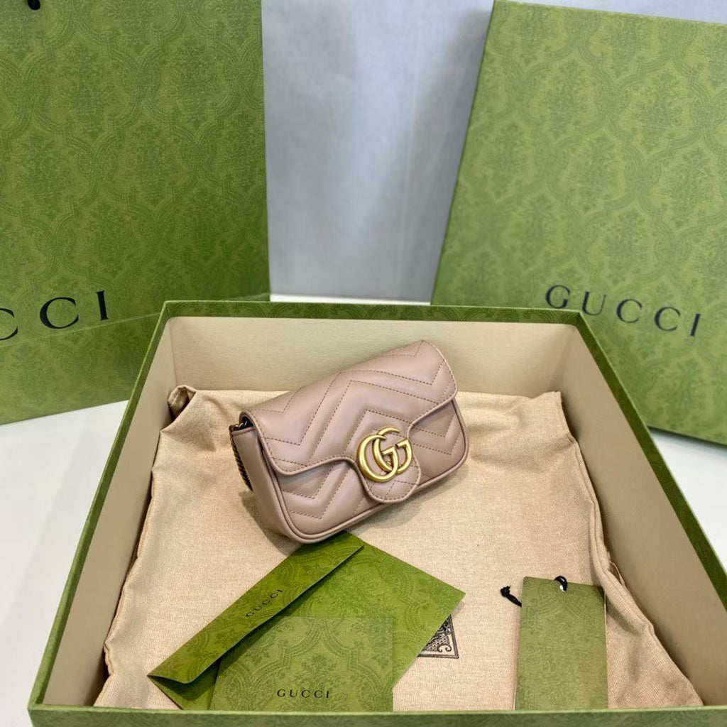 Gucci GG Marmont Mini Shoulder Bag – 476433